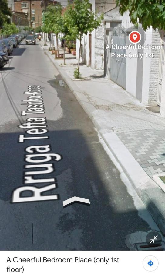 A Cheerful Villa With Free Parking Space 티라나 외부 사진